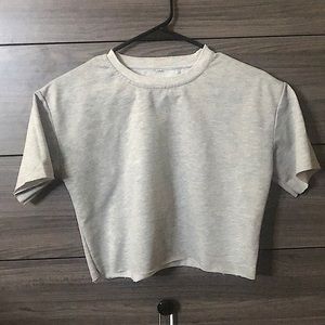 𝑊𝑜𝑚𝑒𝑛’𝑠 𝐶𝑟𝑜𝑝 𝑇𝑜𝑝